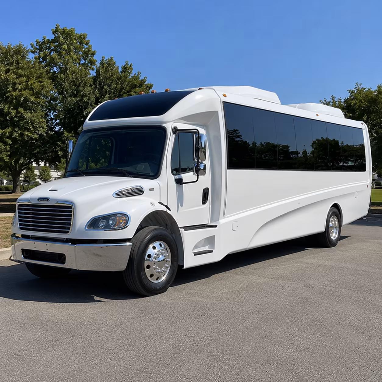 conroe 18 passenger minibus