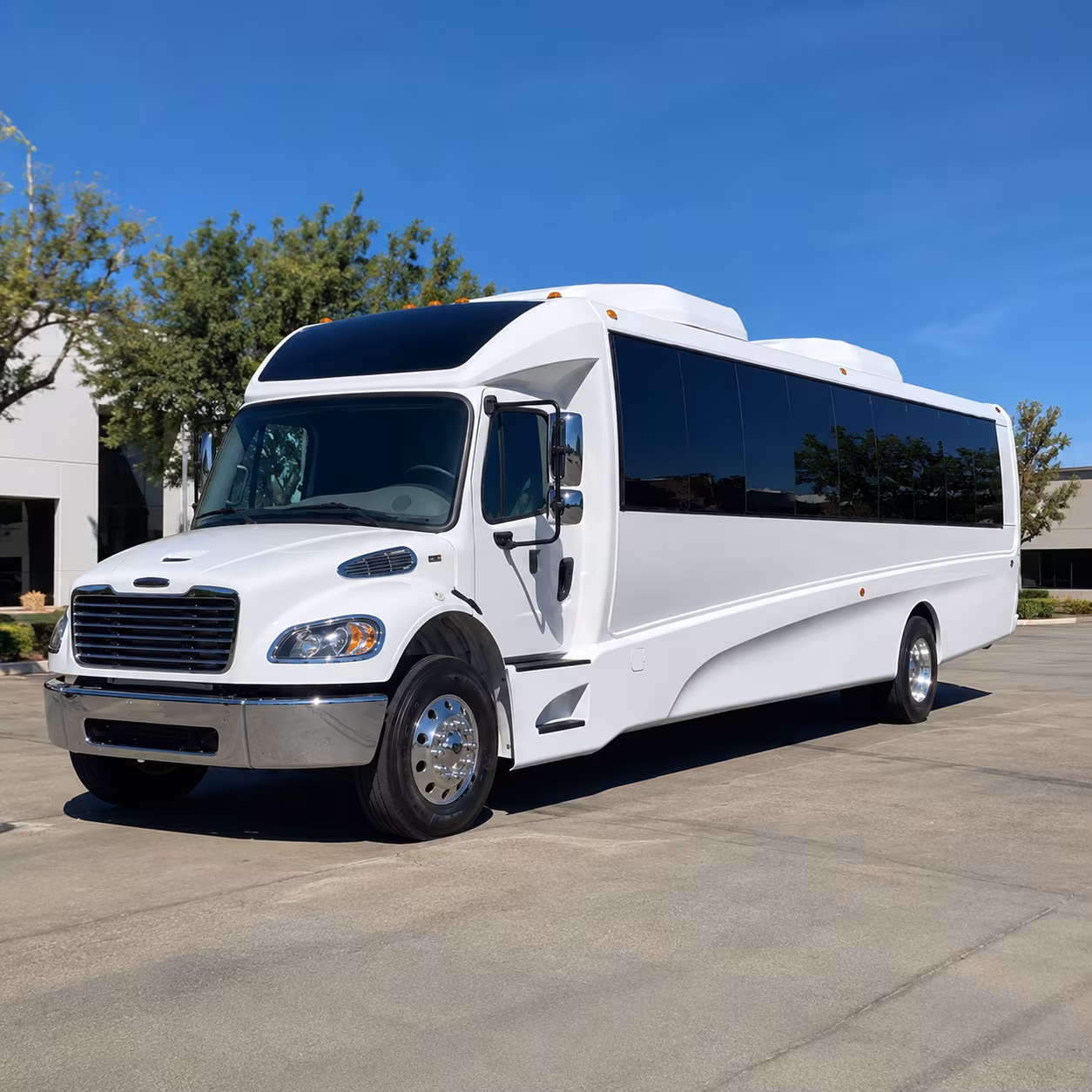 conroe 20 passenger minibus