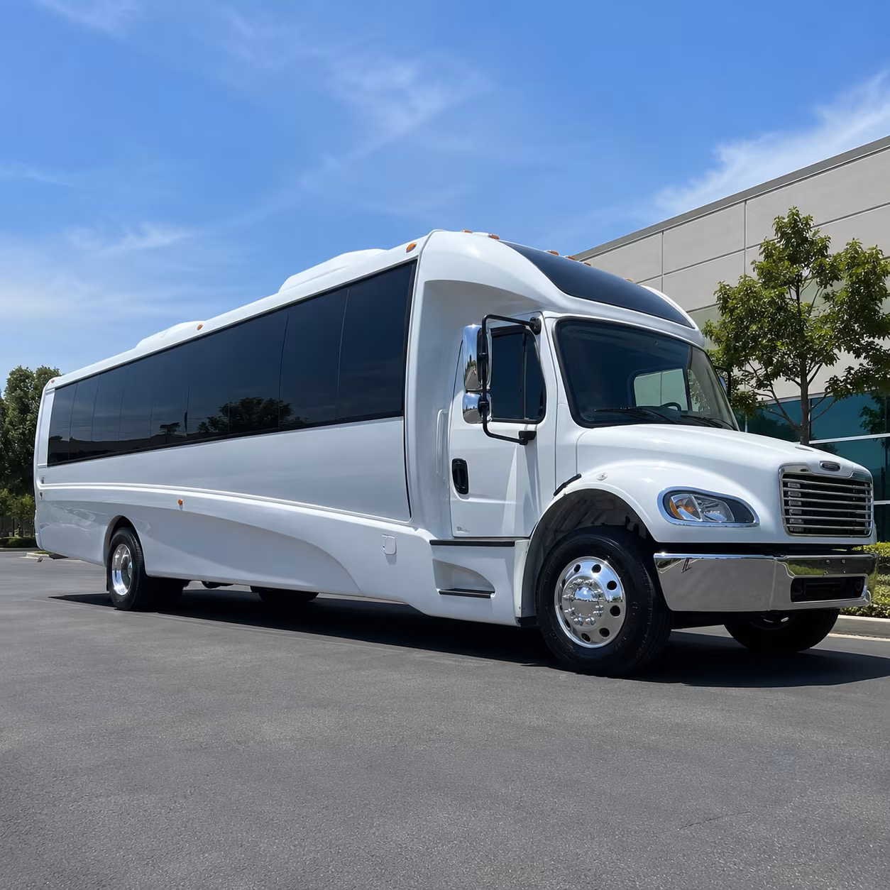 conroe 28 passenger minibus