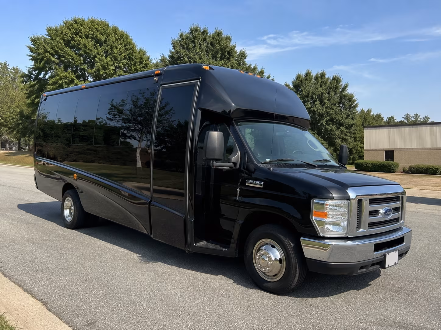 conroe wedding transportation onboard seating