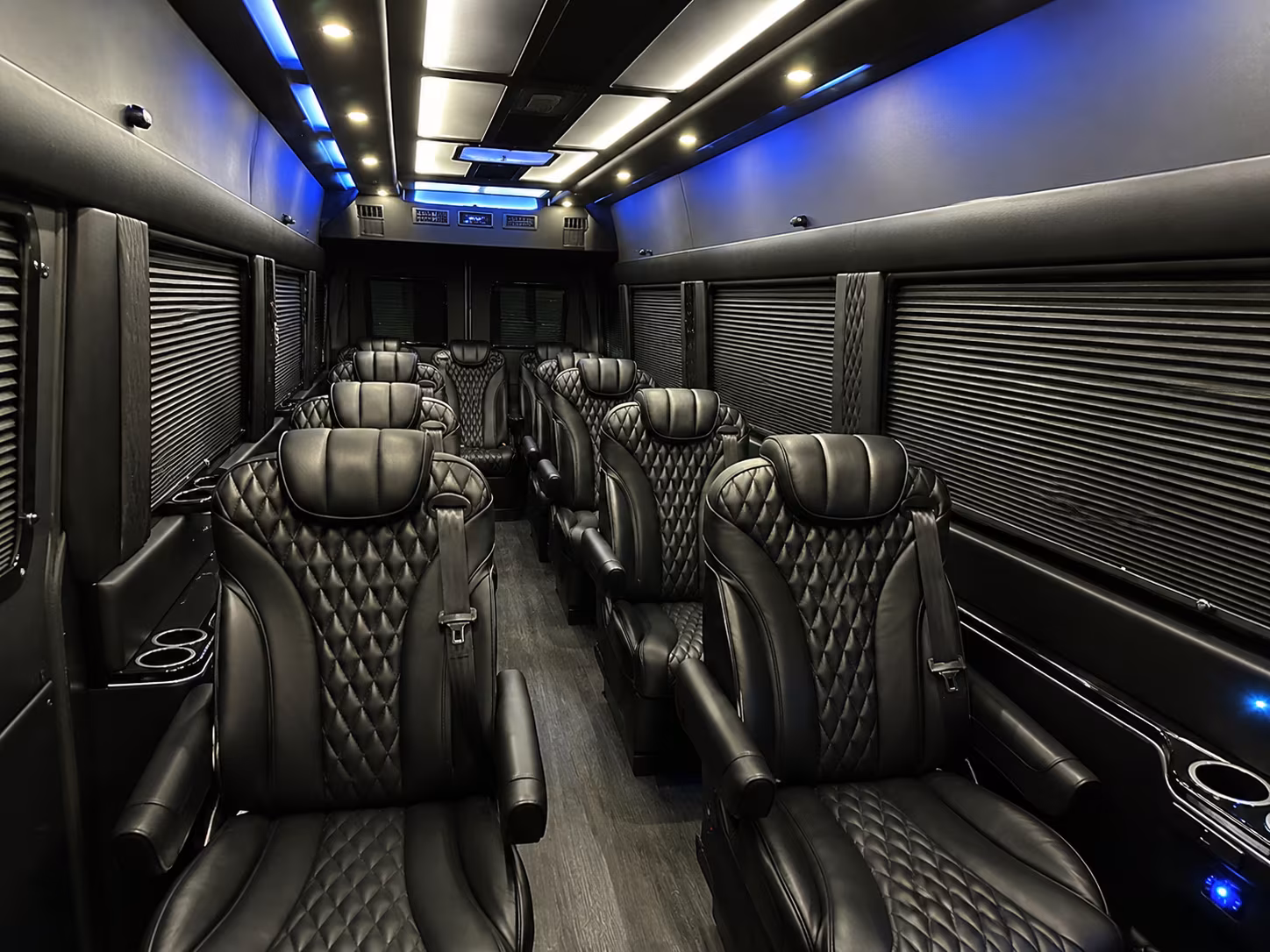 find and book transportation for your next convention or trade show 1
