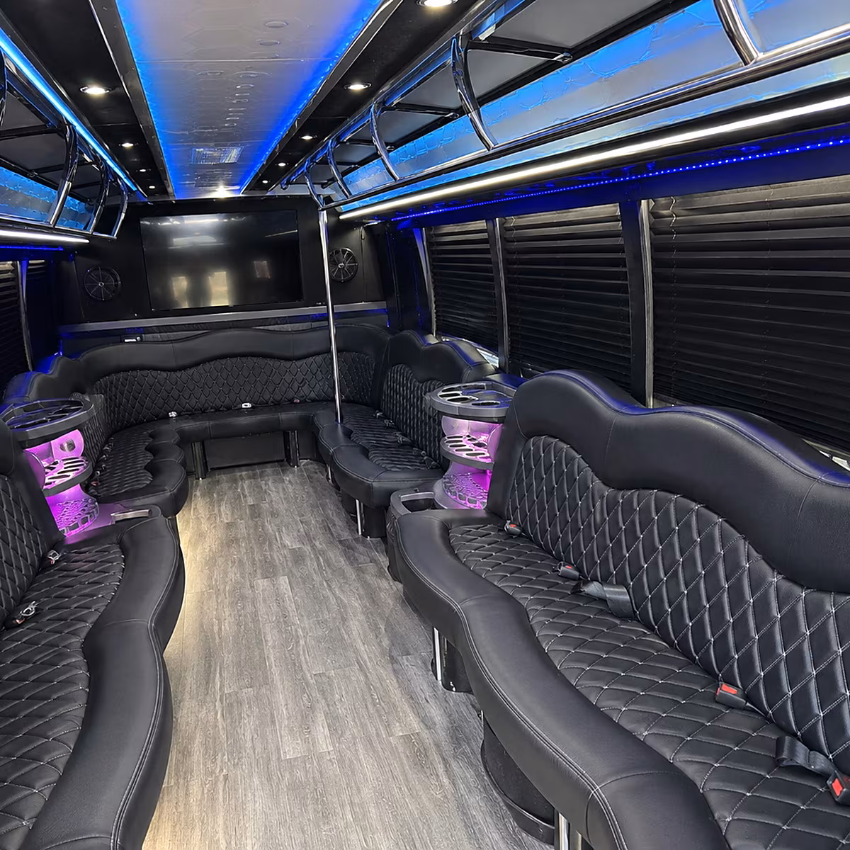 rent a party bus in the woodlands for prom night