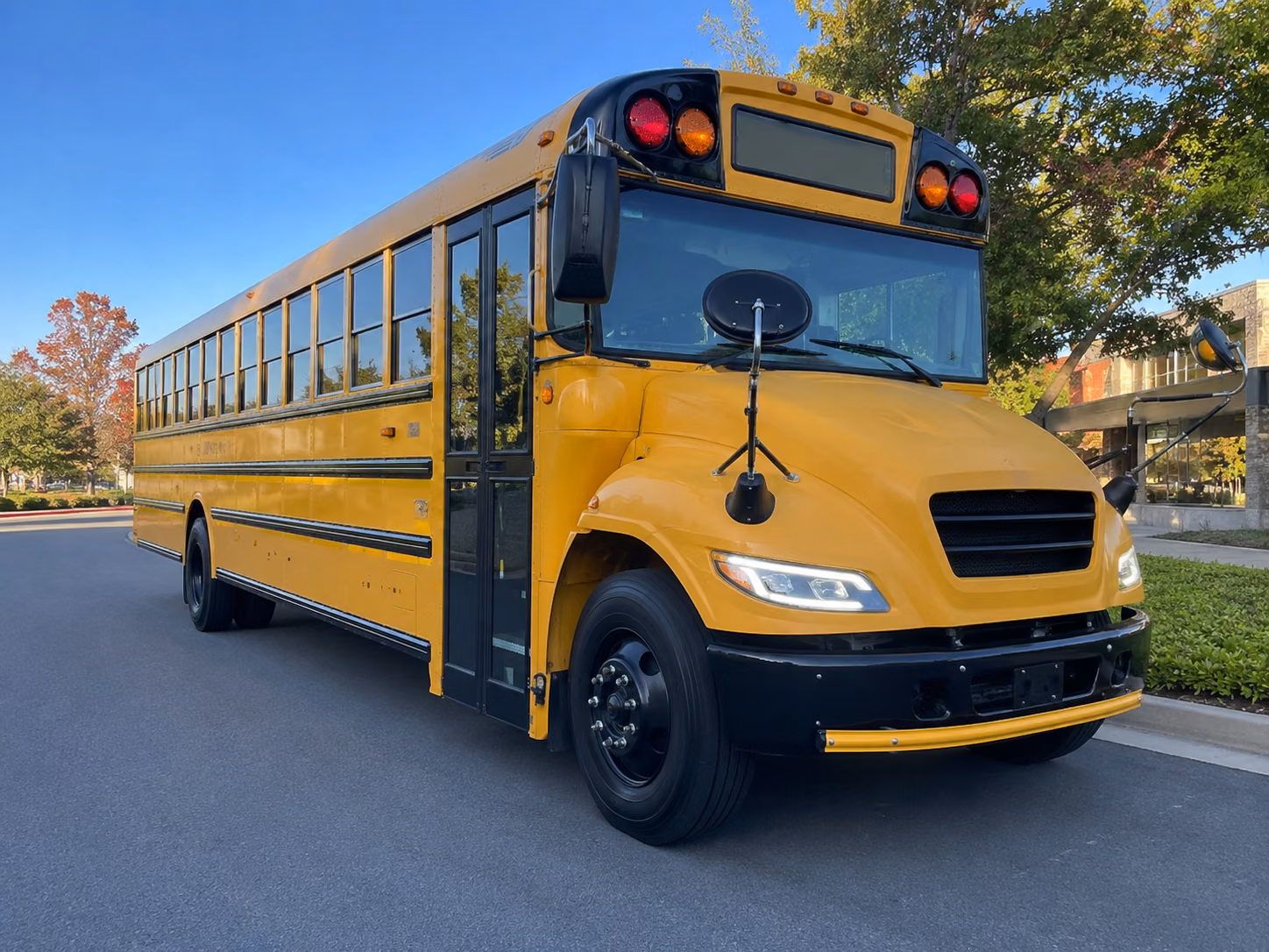 school bus rentals for sam houston and montgomery county history trips